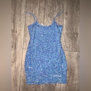 Lucy in the Sky Raelynn iridescent Sequin Bodycon Dress